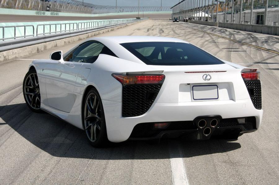  Lexus LF-A 2010 года  (фото 191 из 213)